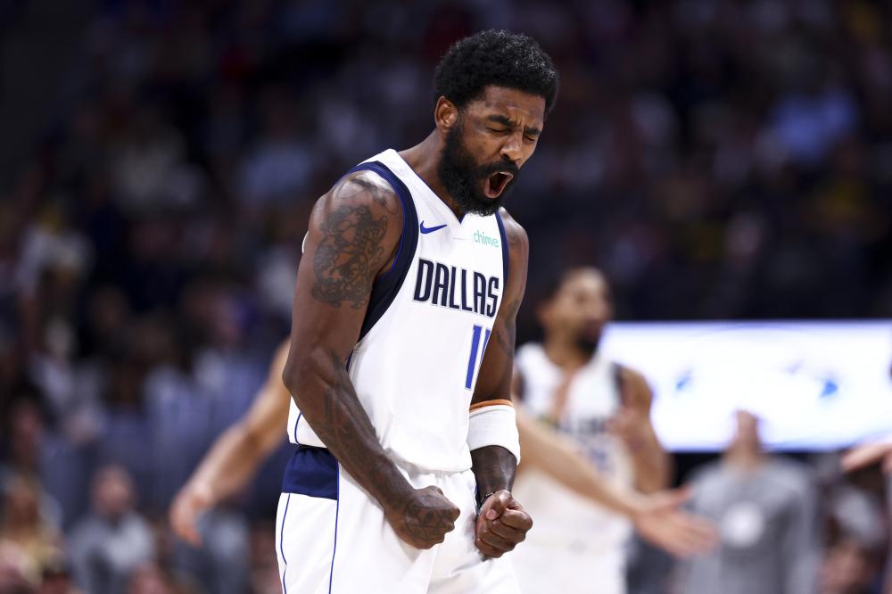 场比赛被广 场比赛被广